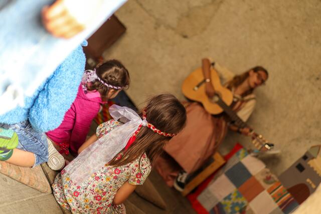 Märchenstunde mit Burgfräulein Eva!  | Foto: Machac