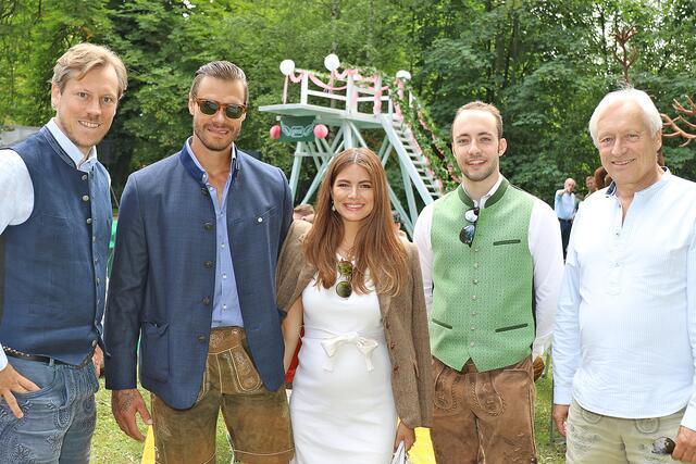 Maximilian Gössl, Thomas und Verena Raffl, Simon Reicher und Gerard Gössl. | Foto: Uwe Brandl