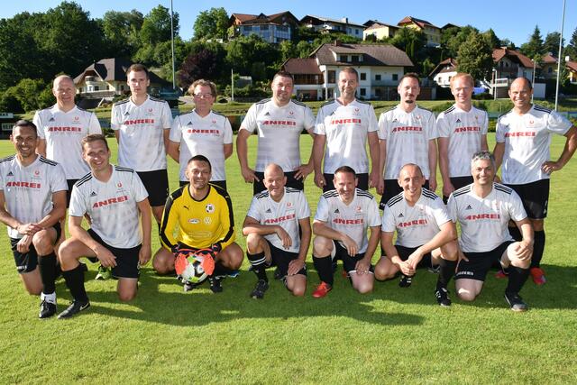 Fußball-Abschluss der Granit-Kicker der Sportunion Pabneukirchen 2022.  | Foto: Zinterhof