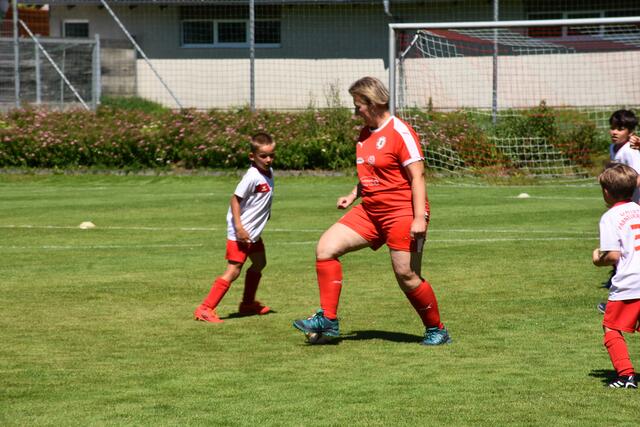 Fußball-Abschluss der Granit-Kicker der Sportunion Pabneukirchen 2022.  | Foto: Zinterhof