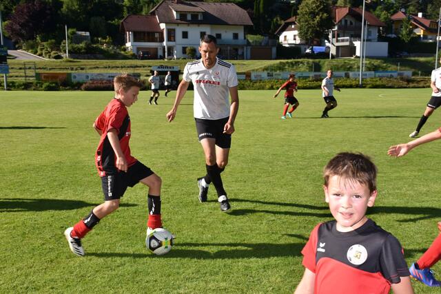 Fußball-Abschluss der Granit-Kicker der Sportunion Pabneukirchen 2022.  | Foto: Zinterhof