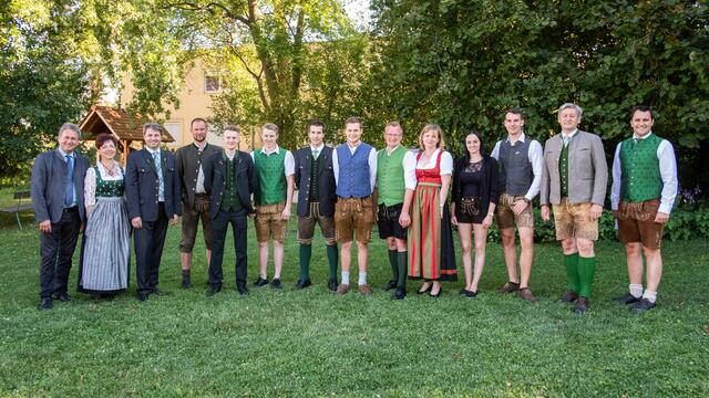 Graz-Umgebung kann stolz sein auf die neuen Meisterinnen und Meister, die ihre Prüfungen mit Bravour absolviert haben. | Foto: LFA / Danner