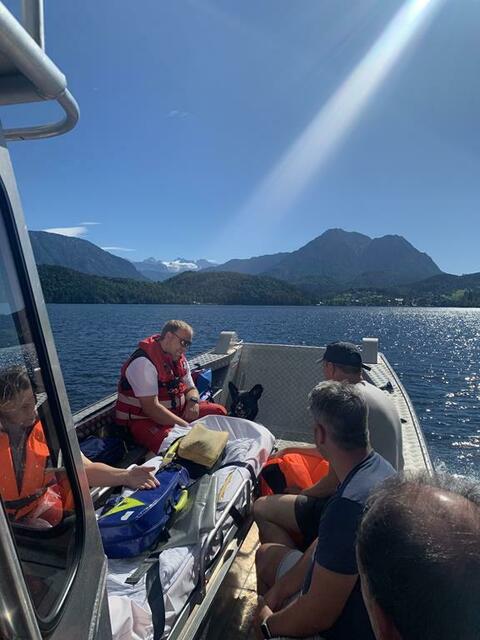 Die Altausseer Feuerwehr wurden zu einer Menschenrettung am Altausseer See gerufen. | Foto: Christian Fischer
