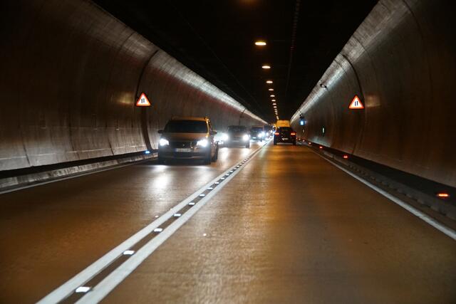 Der Lermooser Tunnel als Nadelöhr: Seit kurzem wird wieder viel über allfällige Tunnelbaumaßnahmen in seinem Umfeld diskutiert. | Foto: Reichel