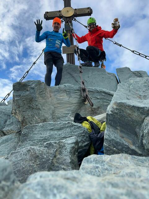 Das halbe Dutzend ist voll: Andreas Ropin stand mit seinem Bruder Alex am Mittwoch, 13. Juli, um 19.53 Uhr das sechste Mal am Großglockner. | Foto: Peichl