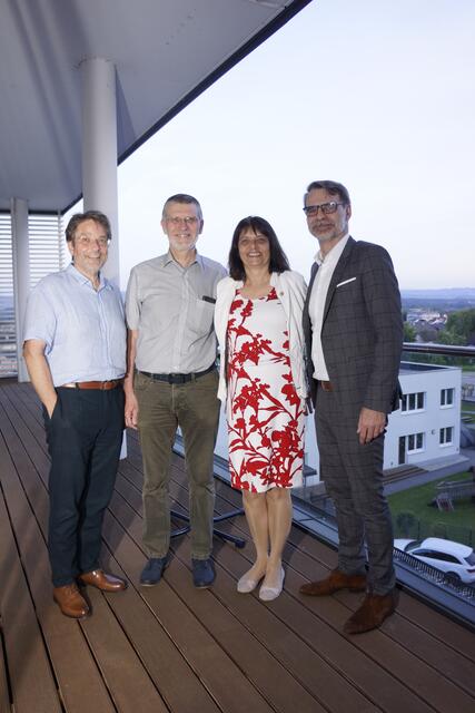 Kaufm. Dir. Dipl. KH-BW Gernot Artmüller, Renate Sommer, Prim. Dr. Friedrich Erhart, Ärztl. Dir. Prim. Dr. Gerhard Kriener | Foto: LK Amstetten