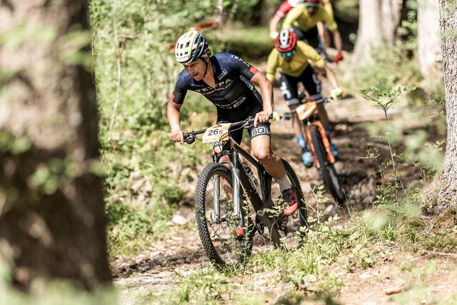 Philip Handl auf der Etappe zwischen Kaltern und San Martino die Castrozza. | Foto: Markus Greber