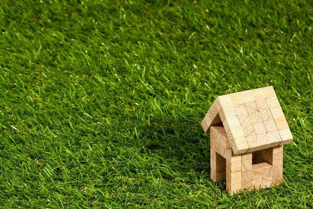 „Das Immobilienangebot steigt jetzt wieder merklich an und wir gehen davon aus, dass sich hier eine weitere deutliche Dynamik einstellen wird.", so Bernd Senn und Andrea Ebner von RE/MAX Immopartner Tirol. | Foto: Pixabay/image4you (Symbolbild)