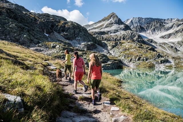 Die Weissee Gletscherwelt bietet ein Wandererlebnis für die ganze Familie. | Foto: Preview Photography