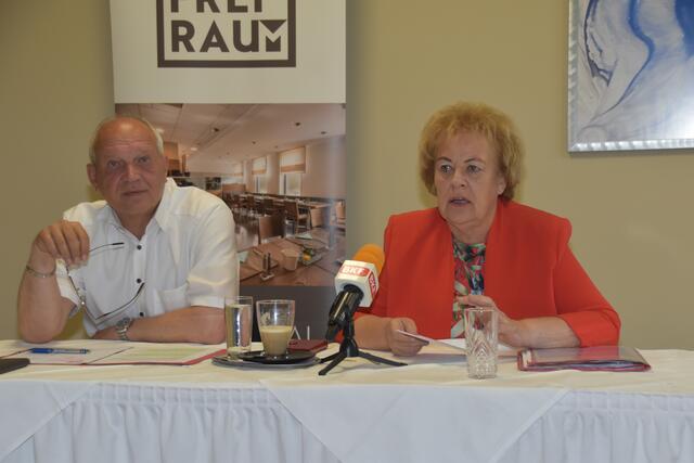 Finanzielle Zuschüsse für Ärmere und einen Sozialmarkt in Güssing kündigten Landtagspräsidentin Verena Dunst und LAbg. Wolfgang Sodl an.