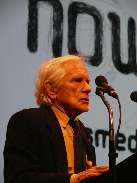 Herbert W. Franke auf der transmediale 2010. | Foto: Shervinafshar/wikimedia commons