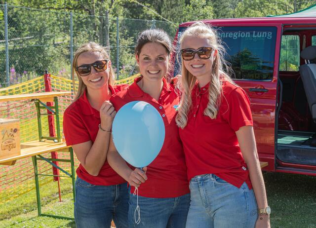 Kathrin, marie und Pia von Ferienregin Lungau Informierten die Gäste am Familienfest. | Foto: Peter Bolha