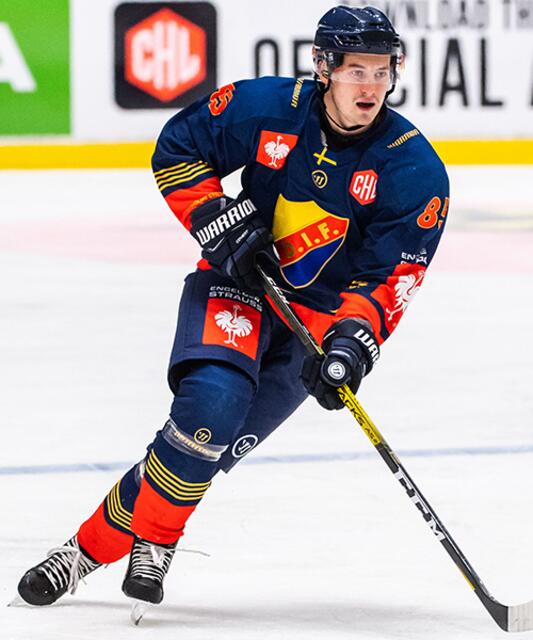 Michael Haga hat in Linz unterschrieben. | Foto: BWL