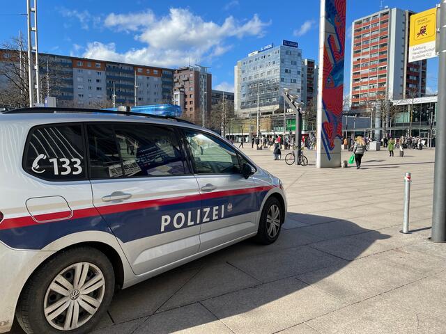 Einsatz im Bahnhofsviertel. Am Abend des 17. Juli 2022 kam es zum Brand.  | Foto: symbolbild: sm
