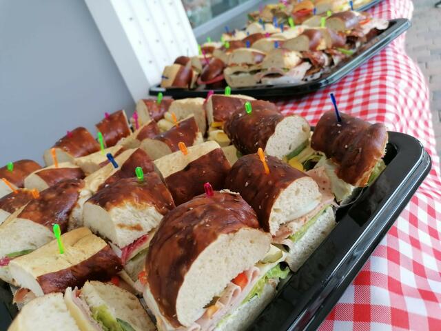 Buffet von der Metzgerei PREM | Foto: Firma König