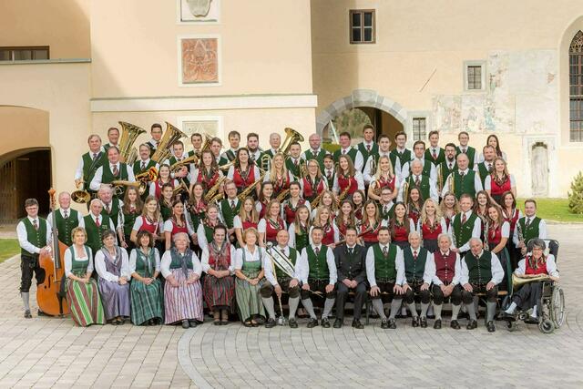 Der Musikverein Gaal lädt zu einer Klangreise im Schlosshof ein. | Foto: KK