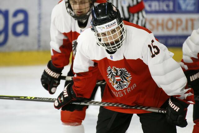 Timo Sticha konnte sich durch die Aktion „Lehre mit Sport“ neben seiner Ausbildung auf seine Eishockey-Karriere konzentrieren | Foto: Serena Fantini