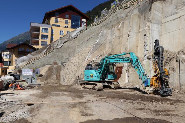 Das schwierig zu bebauende Hanggrundstück. | Foto: Othmar Kolp