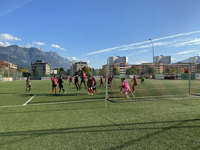 Am Reichenauer Fußballplatz findet das erste Innsbrucker Spiel der neue Saison statt. Die SVG Reichenau trifft auf den SC Imst. | Foto: SVG Reichenau