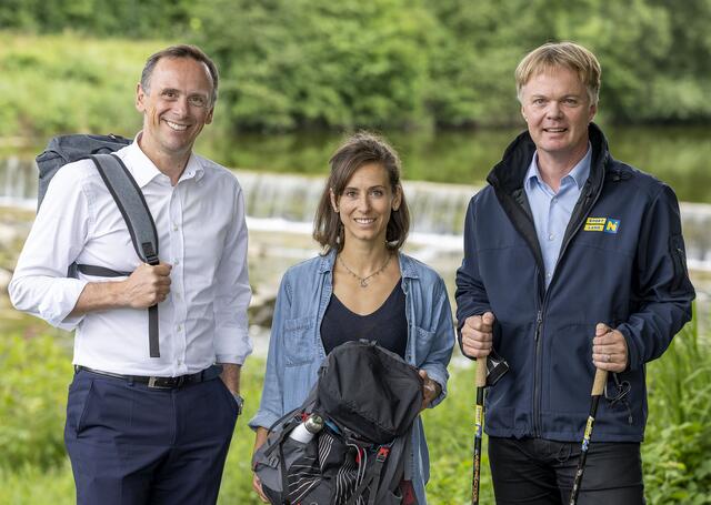 Jochen Danninger – Tourismuslandesrat, Evelyn Gruber - Naturvermittlerin im Pielachtal, Michael Duscher – Geschäftsführer der Niederösterreich Werbung | Foto: NLK Filzwieser