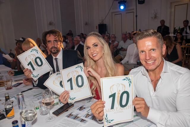 Prominente Jury: Starfrisör Josef Winkler, Miss Europe Beatrice Turin und Fitness-Experte Rooman Daucher (v.l.) | Foto: M. Spitzauer