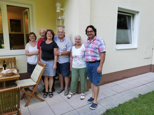 Isolde und Hermann Reichmann, Britta Premitzer, die Jubilare Heinz Pförtner und Eva Szöllösy, Werner Premitzer (v.l.n.r.)