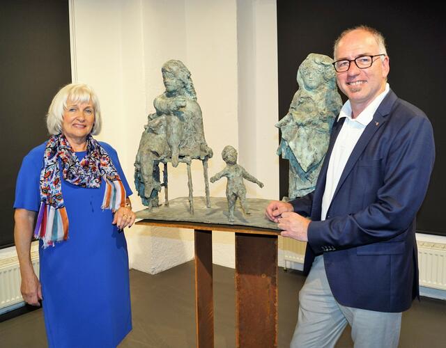 Kulturstadträtin Rosa Bock und Bürgermeister Alexander Stangassinger.

