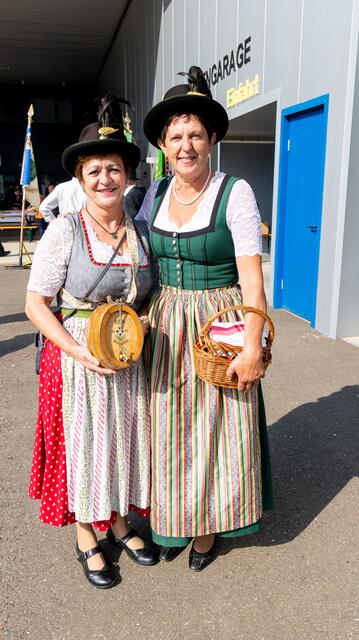 Die Besucherinnen freuten sich über das Fest. | Foto: Thomas Mlakar
