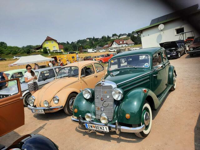 Zahlreiche Raritäten auf vier Rädern gab es in Oberdorf zu bestaunen. | Foto: Natascha Moricz