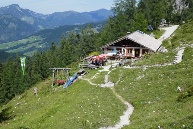 Die bewirtschaftete Gsengalm ist ein feines Rastplatzerl.  | Foto: Thomas Neuhold