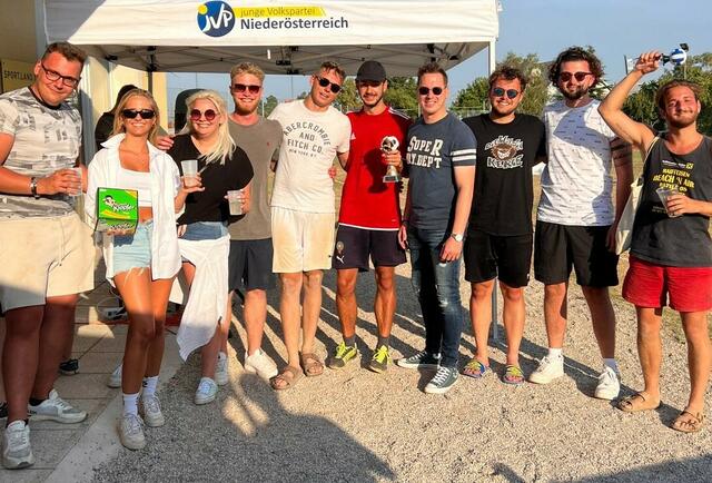 Kaderschmiede-Event „Sportify“ der JVP Niederösterreich in Pfaffstätten mit Alex Ilias, Viktoria Vöhringer, Ann-Kathrin Nebuda, Raphael Schöps, Nikolaus Gunacker, Felix Marti, Bernhard Heinreichsberger, Patrick Freund, Jakob del Carlo, Stefan Zeiler. | Foto: JVP NÖ