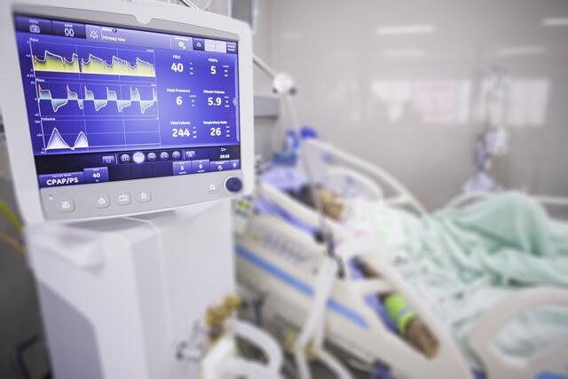 Österreich liegt bei hospitalisierten Covid-Kranken im Spitzenfeld. Mehr als 3.000 Covid-Patienten liegen im Spital. | Foto: Taechit - stock.adobe.com