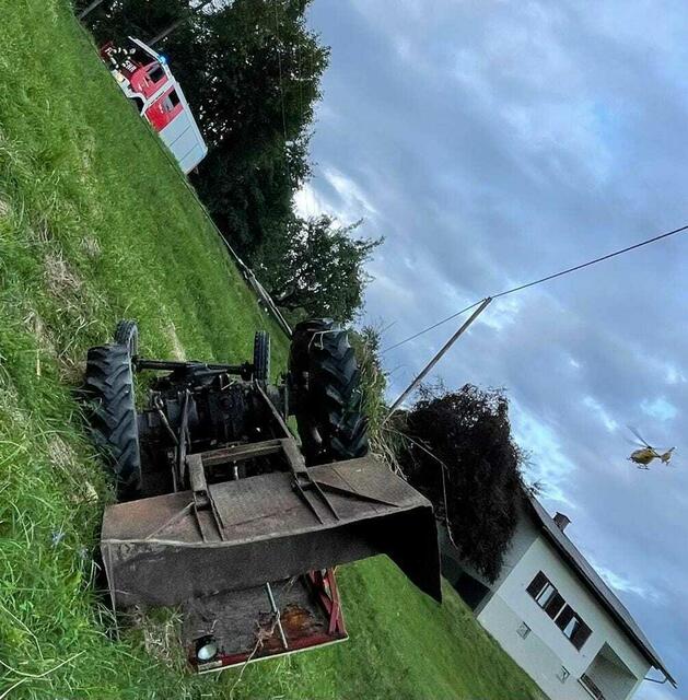 Zu einem schweren Verkehrsunfall mit einem Traktor kam es Dienstagabend in Leutschach. | Foto: Gregor Waltl