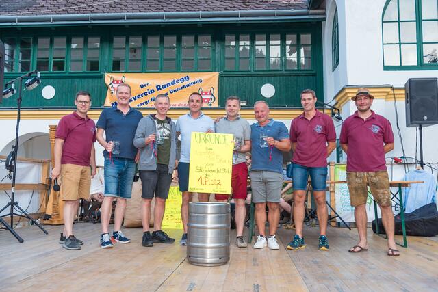 "Klingender Meierhof" in Perwarth: Die Gruppe "Schliefaubaum feat. Fa. Stuckenberger" ging als Sieger des Fünf-Kampfs hervor. | Foto: Musikverein Randegg