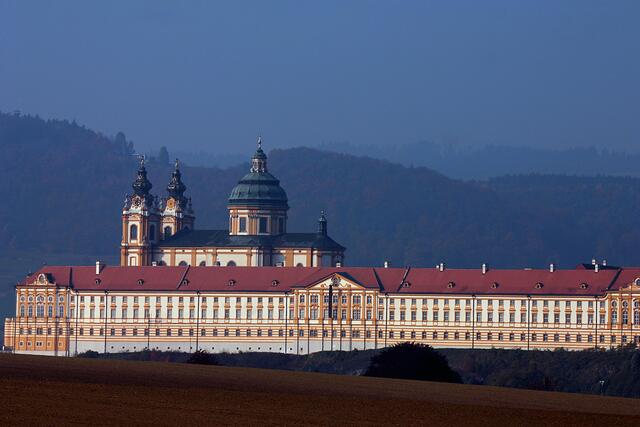 Stift Melk - er heutige Barockbau wurde in den Jahren 1702–1746 errichtet.