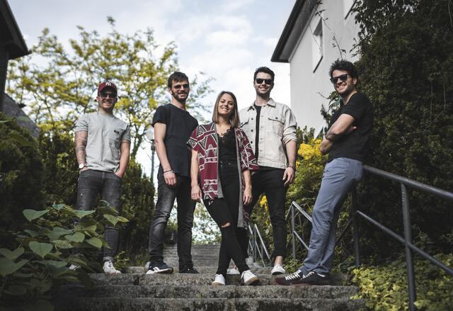Popwal ist als Austropop-Band aus Unterkärnten unterwegs. | Foto: Kevin Hubelnig/keni.photo