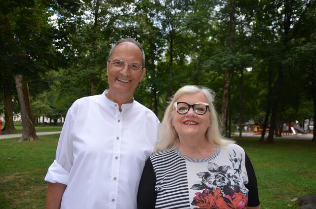 Walter J. Tiefnig mit Obfrau Ingrid Paulisch