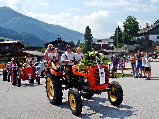 Der Start erfolgte am Parkplatz der Wagstättbahn. | Foto: Anneliese Hechenberger