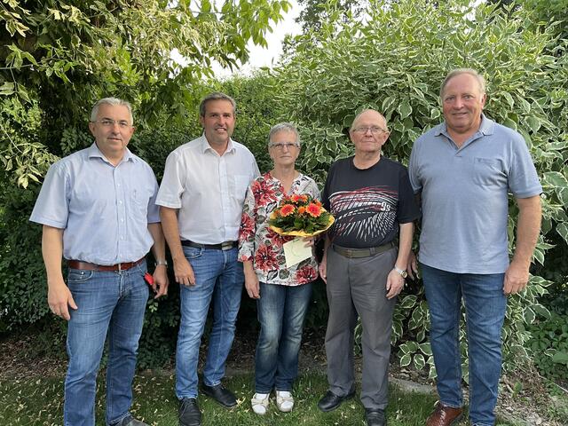  Wilma und Johann Kainz feierten das Fest der Goldenen Hochzeit.  | Foto: Gemeindeamt Pilgersdorf