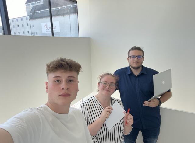 Beginner-Selfie unserer Jungredakteure in Wels. | Foto: BRS