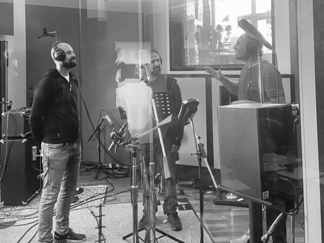 Die Pinzgauer Band CJUW nahm drei neue Songs auf, die so auch in den 80ern veröffentlicht werden hätten können. Diese werden in Mittersill präsentiert. | Foto: CJUW/Hofer-Bräuer Cornelius