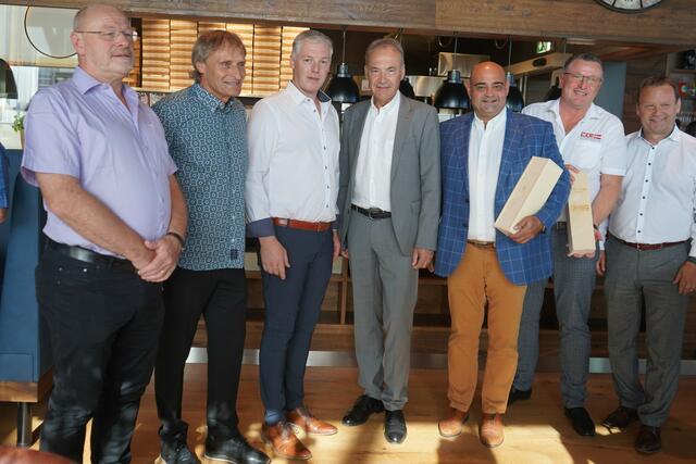 Bürgermeister Wolfgang Kovacs, Reinhold Schärf, Norbert Pillinger, von der Wirtschaftskammer Burgenland Präsident Peter Nemeth, Hannes Mosonyi, Harald Pokorny | Foto: Andrea Glatzer