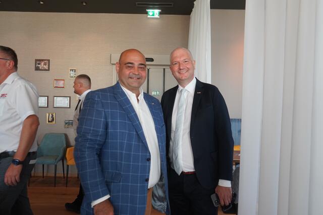 Hannes Mosony und WK-Burgenland Direktor Rainer Ribing | Foto: Andrea Glatzer