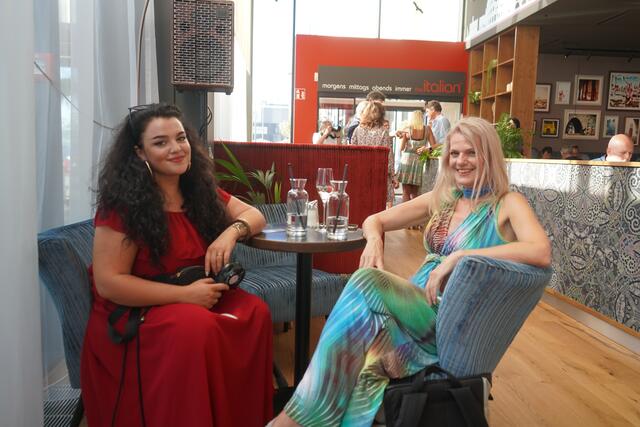 Sorgten für tolle Gesangseinlagen:  Nastja und Iris | Foto: Andrea Glatzer