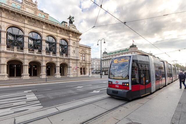 Aufgrund von Zeitschäden beginnt die Stadt Wien – Straßenverwaltung und Straßenbau mit der Sanierung  in der City.  | Foto: Wiener Linien