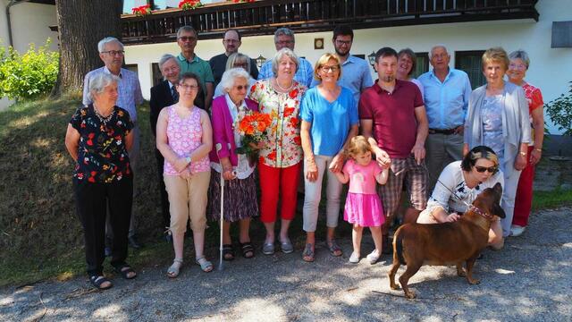 Viele Gratulanten stellten sich bei Christine Hobiger zum runden Geburtstag ein. | Foto: zVg