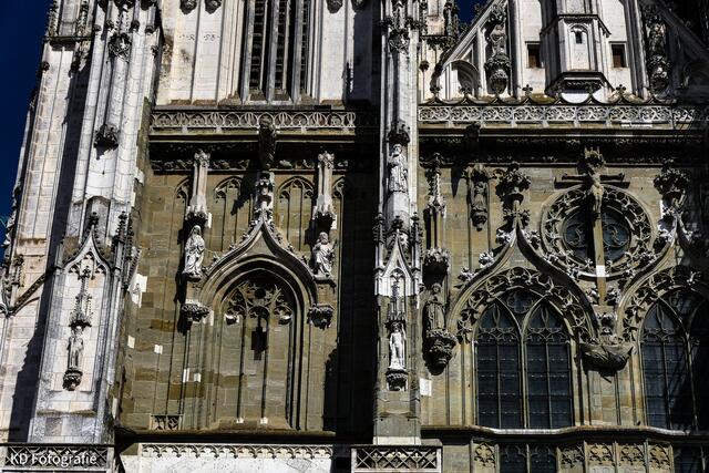 ..Detailansicht vom Dom...