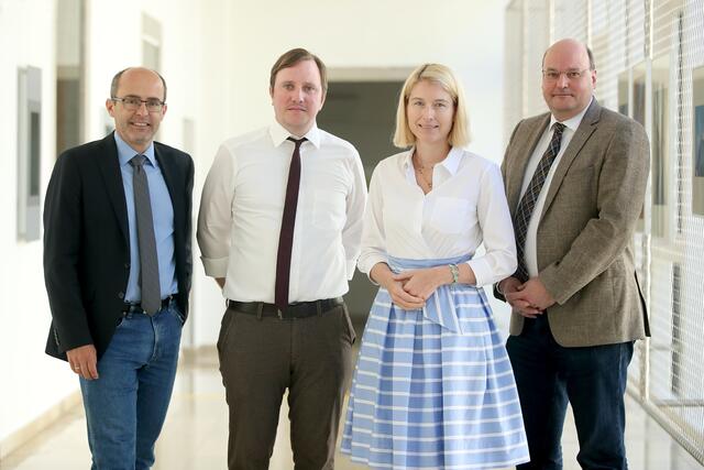 David Pfarrhofer, Philipp Heimel, BEd, LH-Stv. Christine Haberlander, Peter Eiselmair (v. l.). | Foto: Land OÖ/Stinglmayr