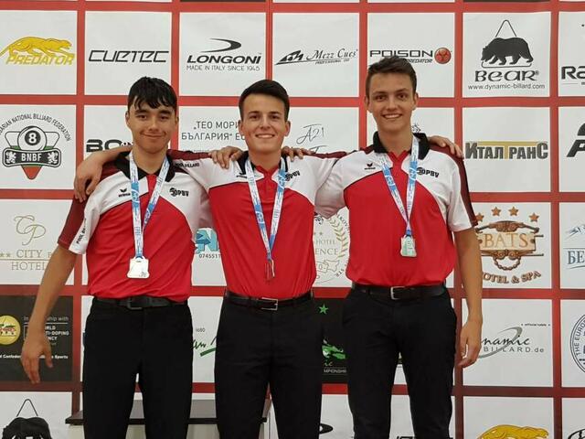 Silbermedaillengewinner Tobias Musil, Florian Heel und Simon Astl. | Foto: European Pool Billard Federation