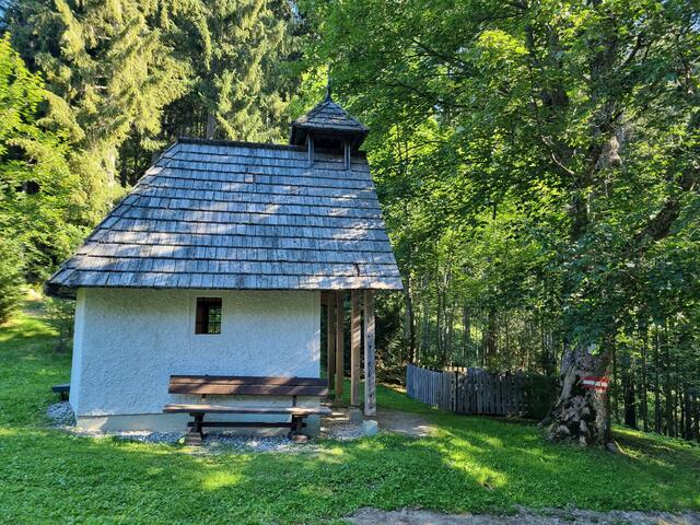 Am Eisenpass, dem Übergang zwischen Zlatten und Niklasdorf, befindet sich eine kleine Kapelle. | Foto: Andreas Steininger